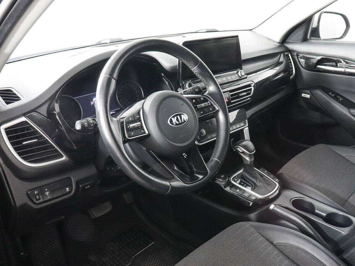 Купить Kia Seltos с пробегом. Фото: #8
