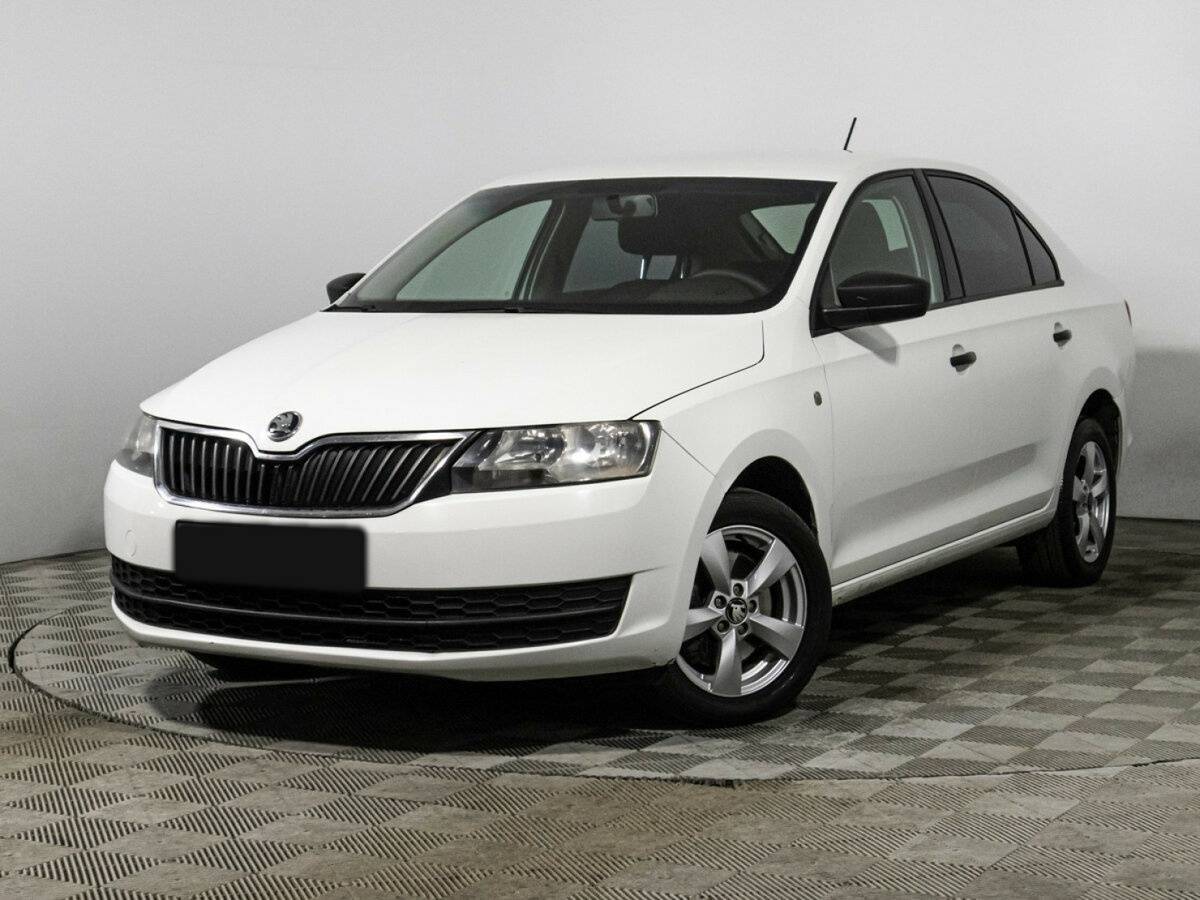 Купить Skoda Rapid с пробегом. Посмотреть фото