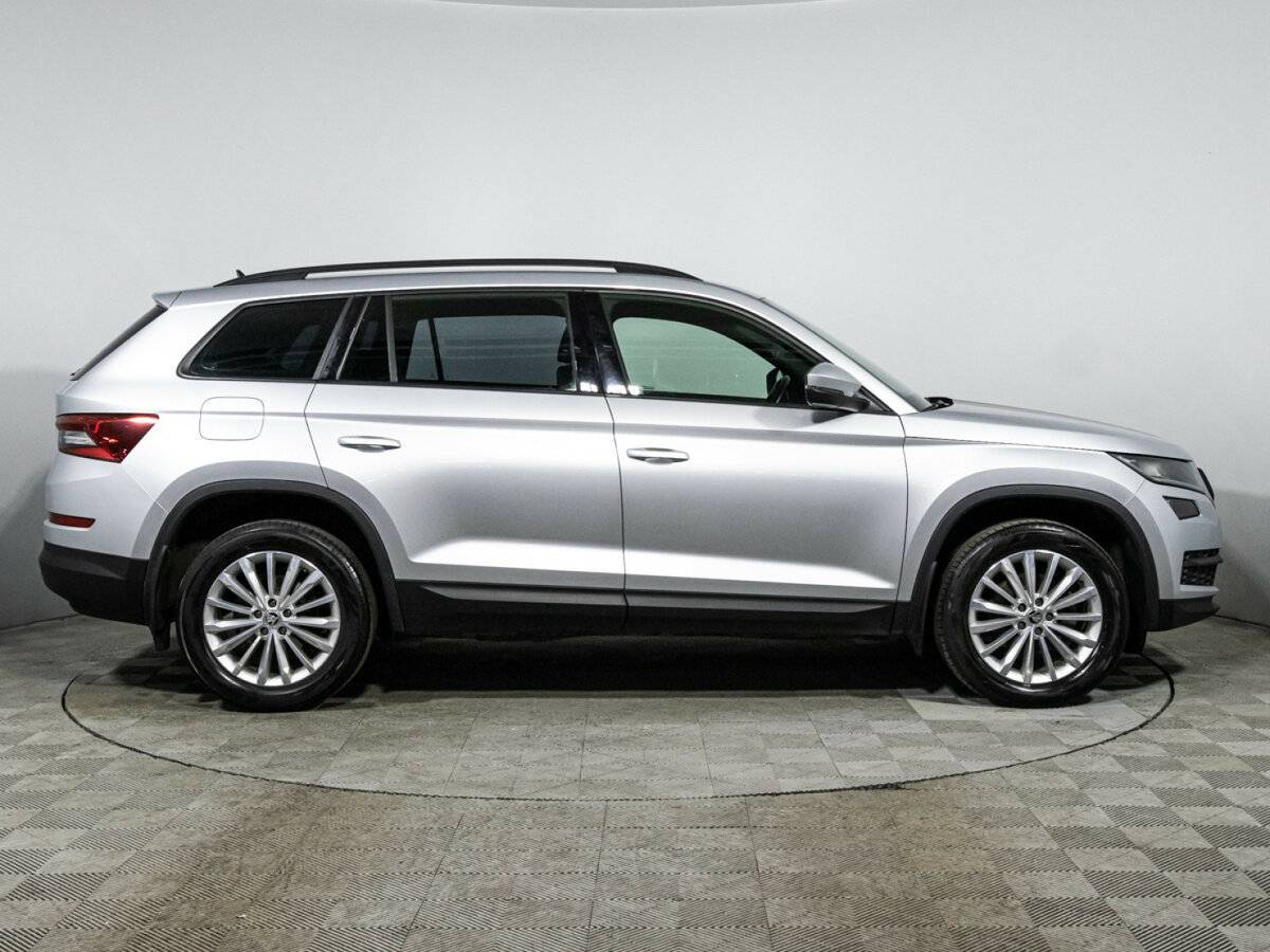 Купить Skoda Kodiaq с пробегом. Фото: #3