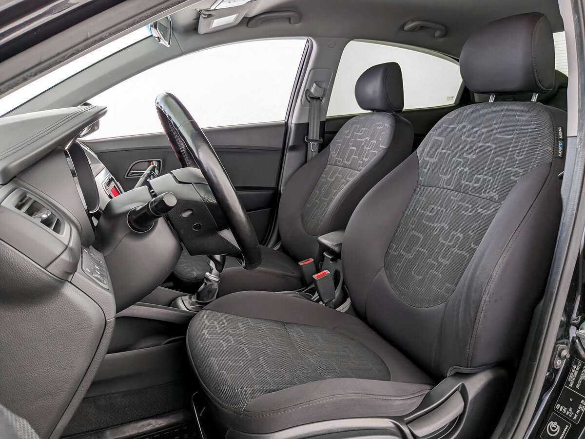 Купить Kia Rio с пробегом. Фото: #15