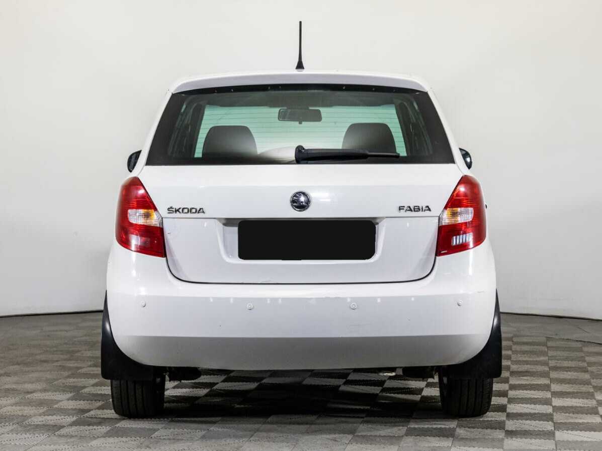 Купить Skoda Fabia с пробегом. Фото: #5
