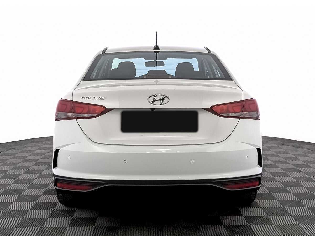 Купить Hyundai Solaris с пробегом. Фото: #5