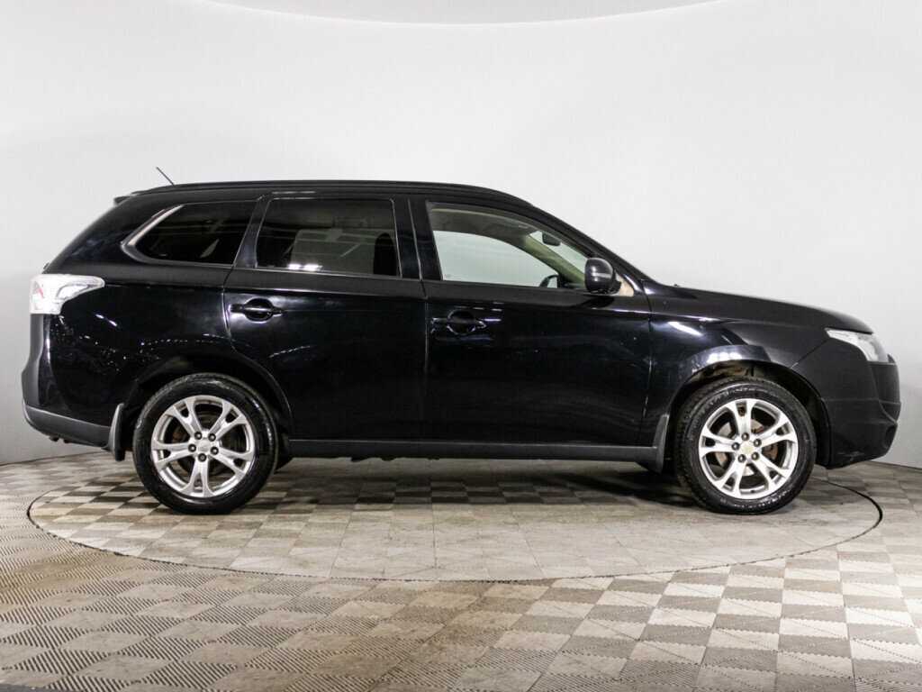 Купить Mitsubishi Outlander с пробегом. Фото: #3