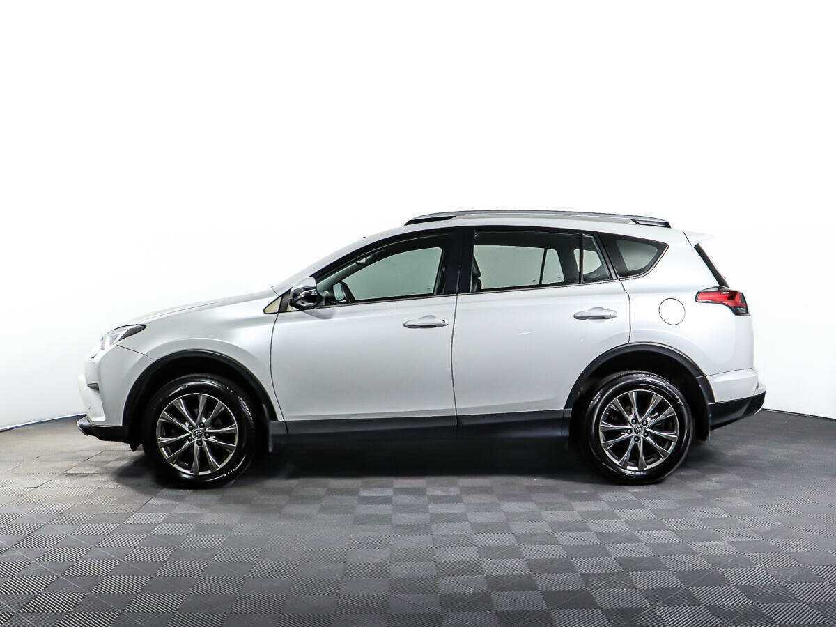 Купить Toyota RAV4 с пробегом. Фото: #6