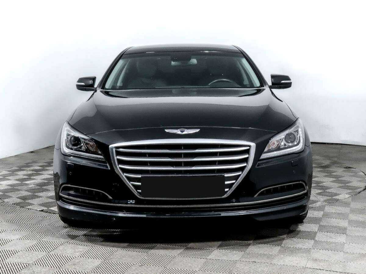 Купить Hyundai Genesis с пробегом. Фото: #1