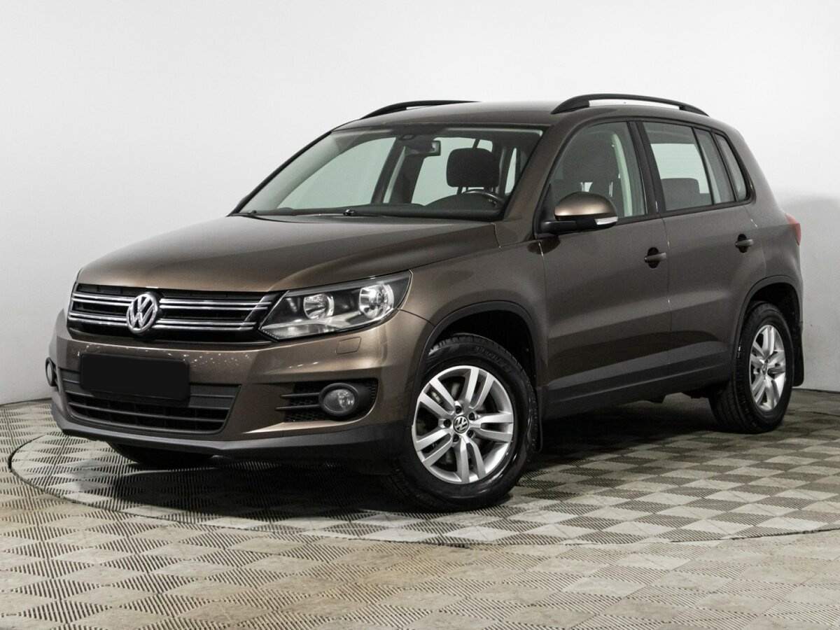 Купить Volkswagen Tiguan с пробегом. Посмотреть фото