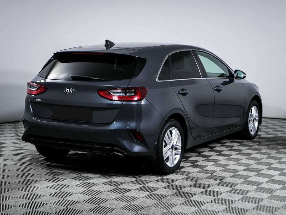 Купить Kia Ceed с пробегом. Фото: #2