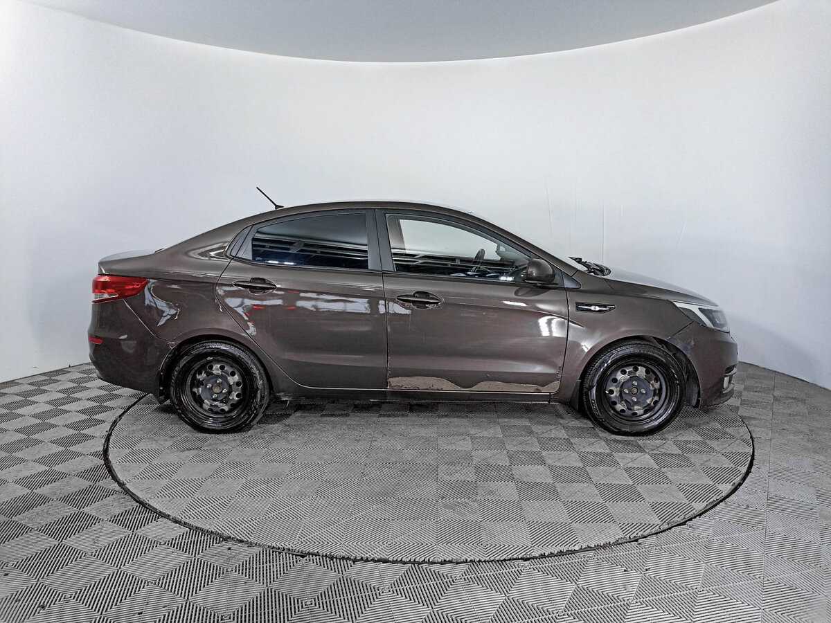 Купить Kia Rio с пробегом. Фото: #3