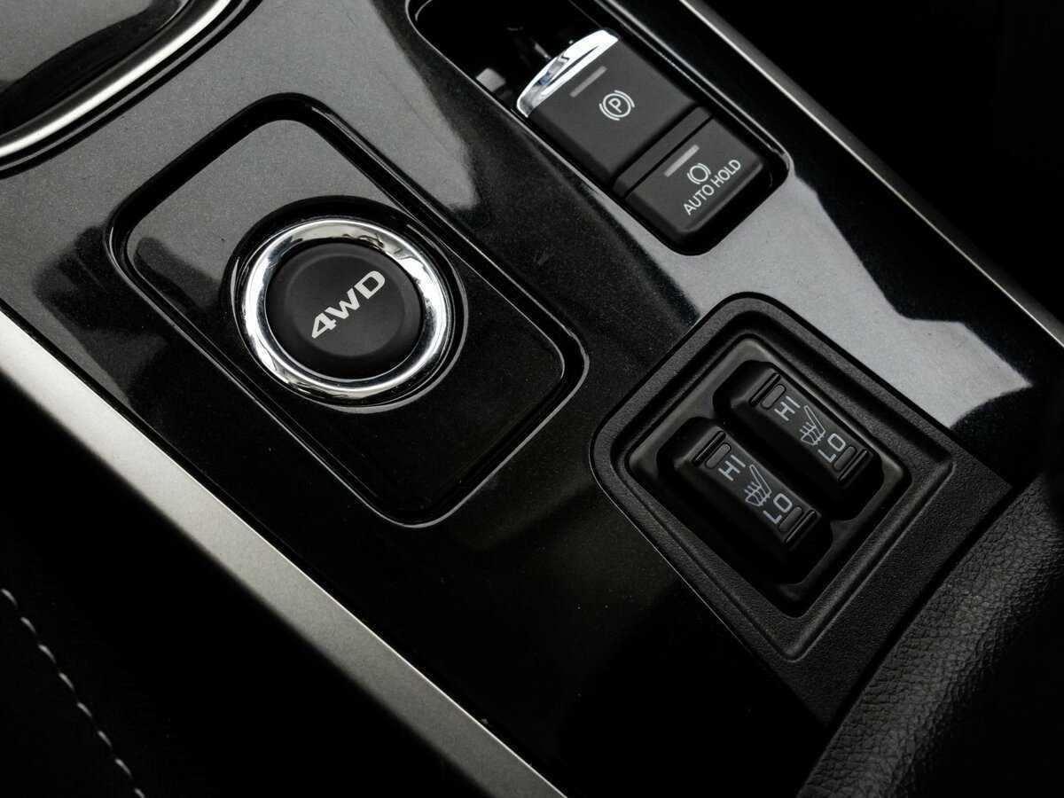 Купить Mitsubishi Outlander с пробегом. Фото: #11