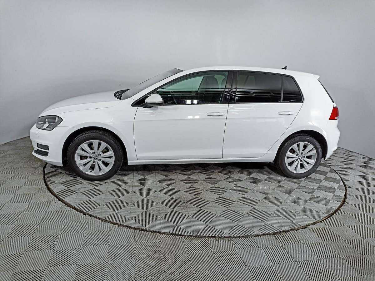 Купить Volkswagen Golf с пробегом. Фото: #7
