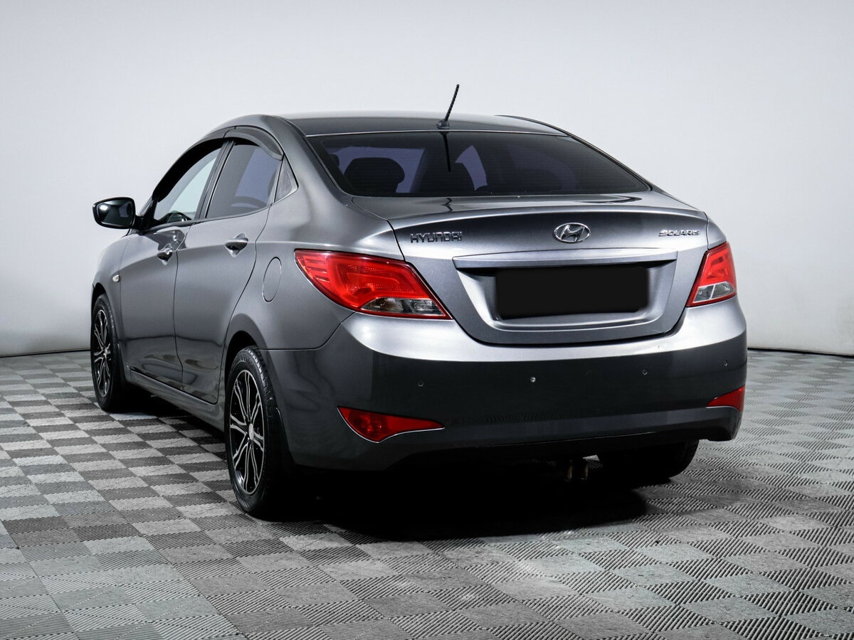 Купить Hyundai Solaris с пробегом. Фото: #5