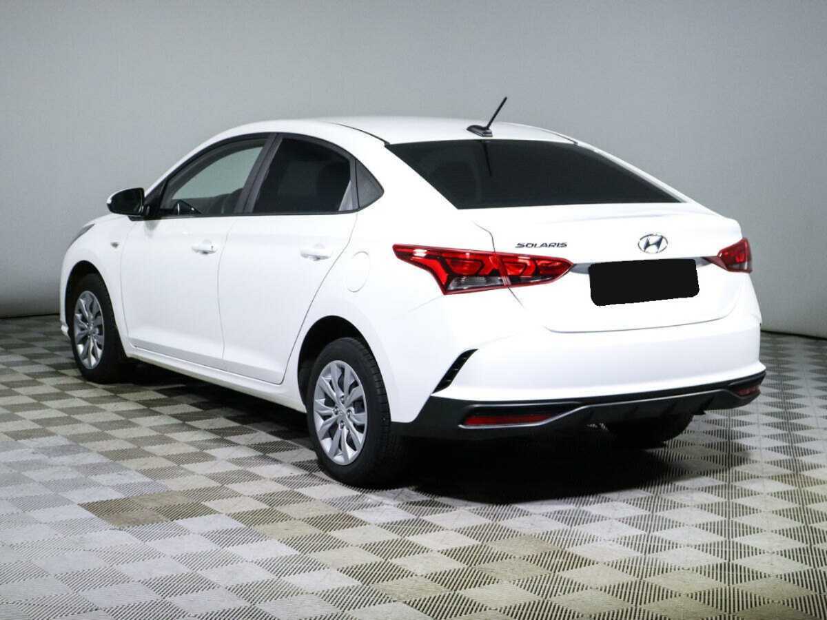 Купить Hyundai Solaris с пробегом. Фото: #5
