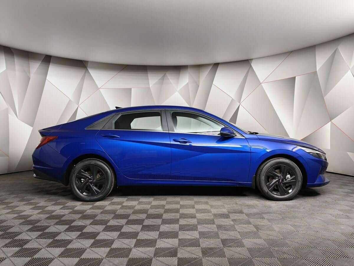 Купить Hyundai Elantra с пробегом. Фото: #5