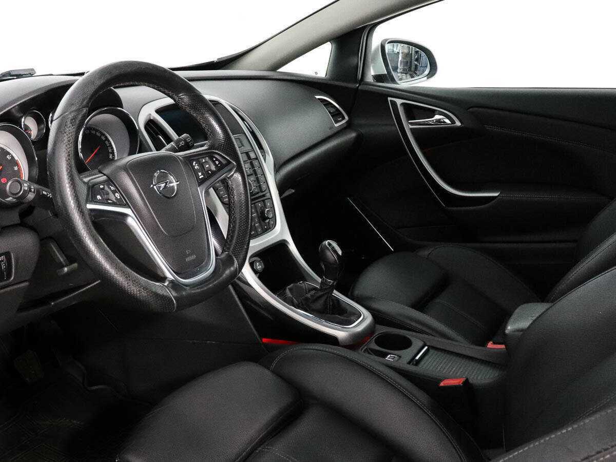 Купить Opel Astra с пробегом. Фото: #9