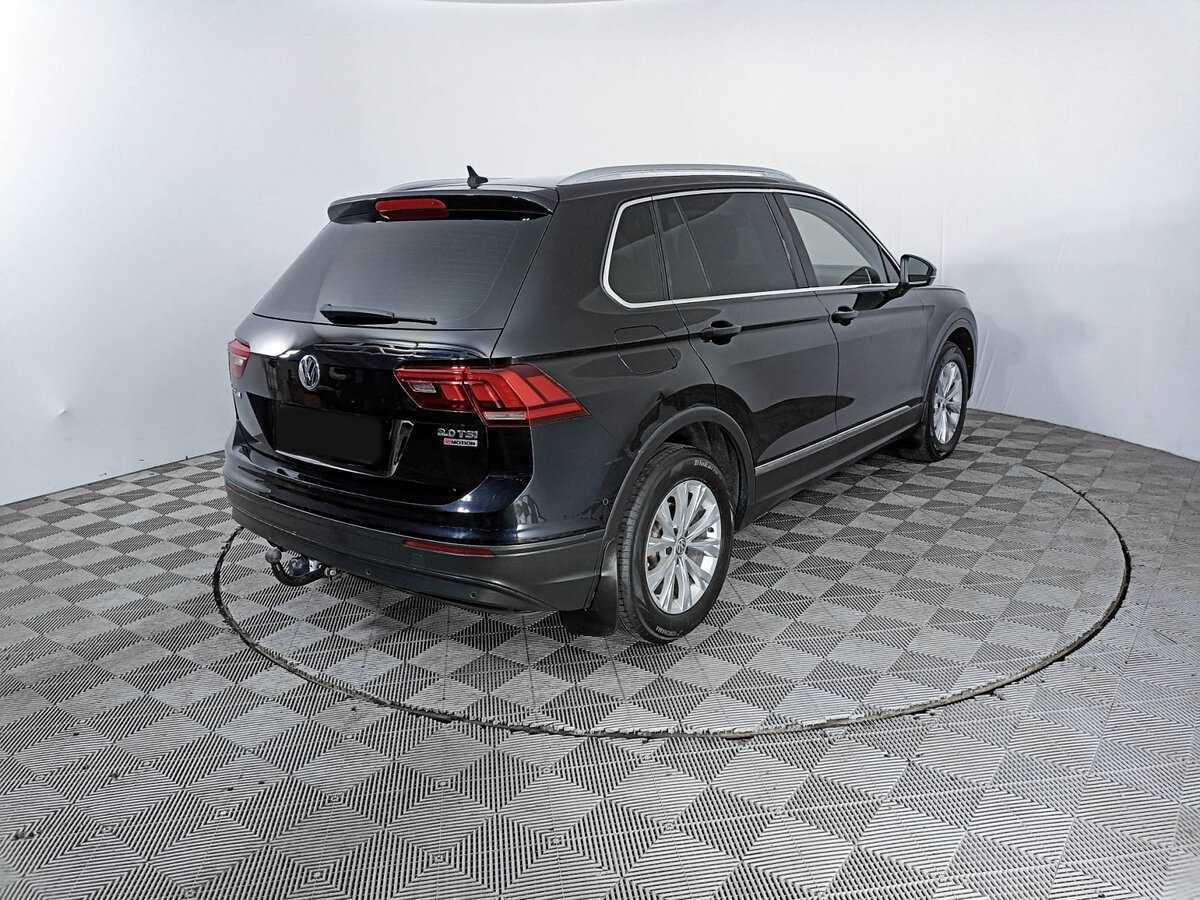 Купить Volkswagen Tiguan с пробегом. Фото: #4