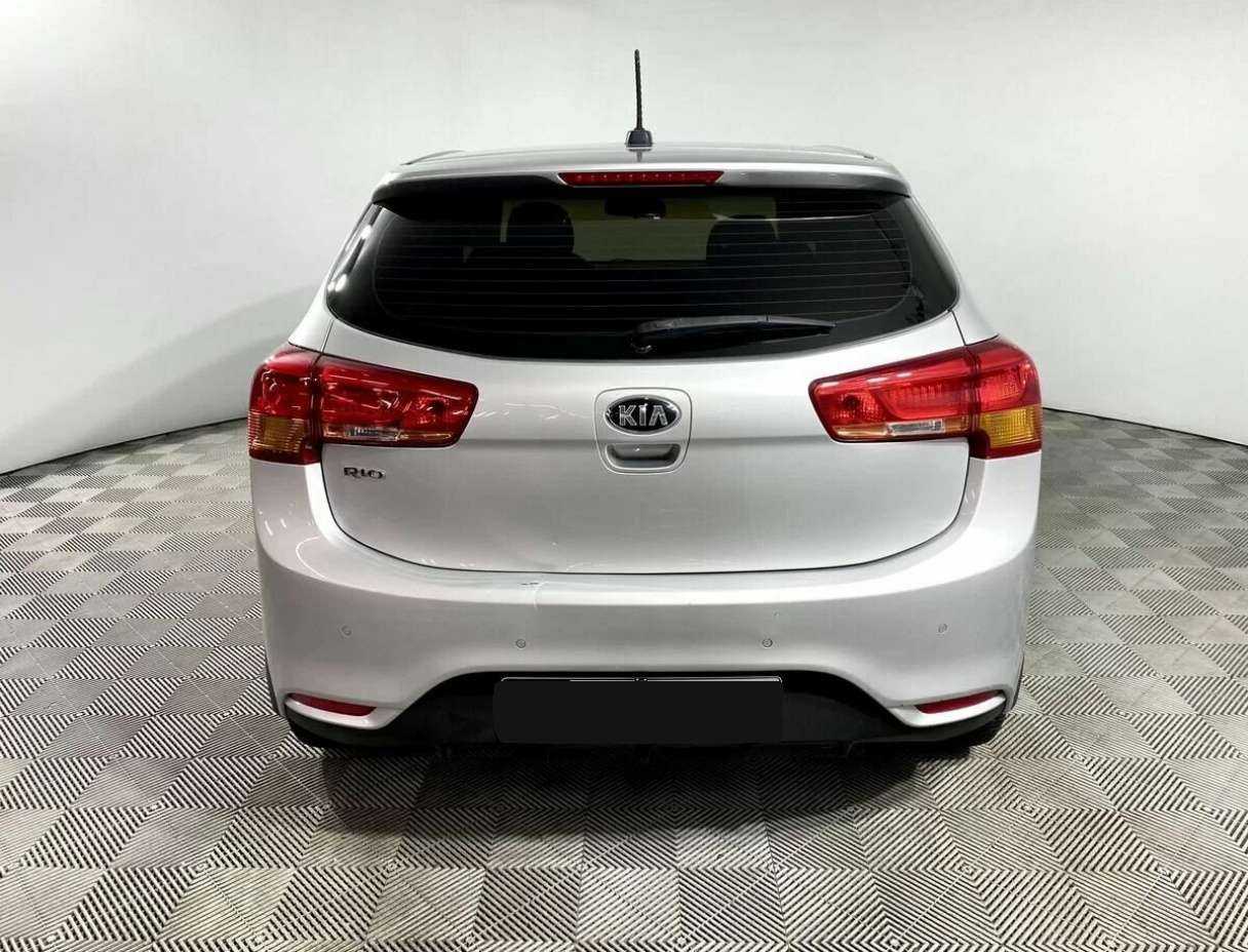 Купить Kia Rio с пробегом. Фото: #5
