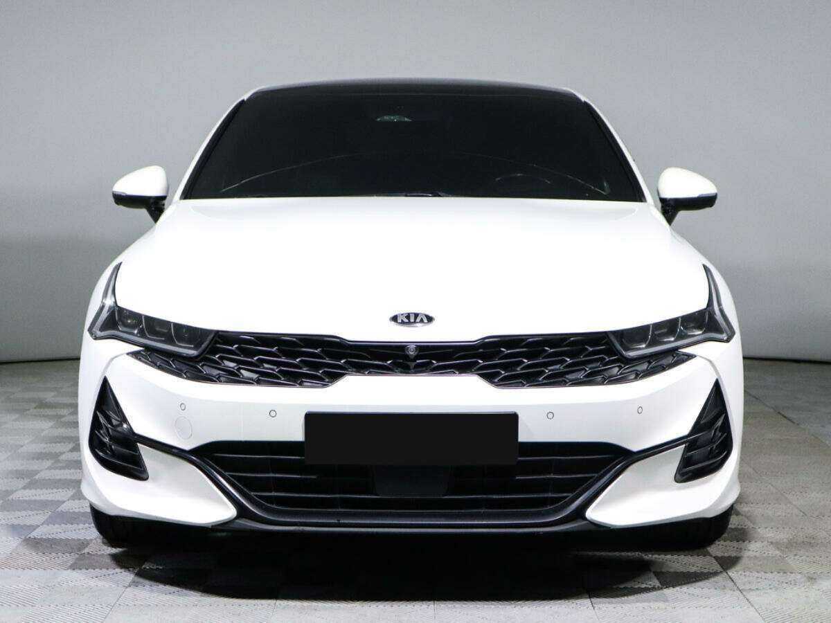 Купить Kia K5 с пробегом. Фото: #1
