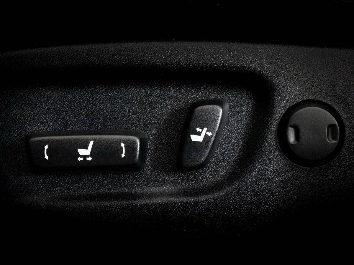 Купить Toyota RAV4 с пробегом. Фото: #14