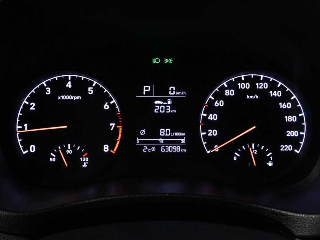 Купить Hyundai Solaris с пробегом. Фото: #11