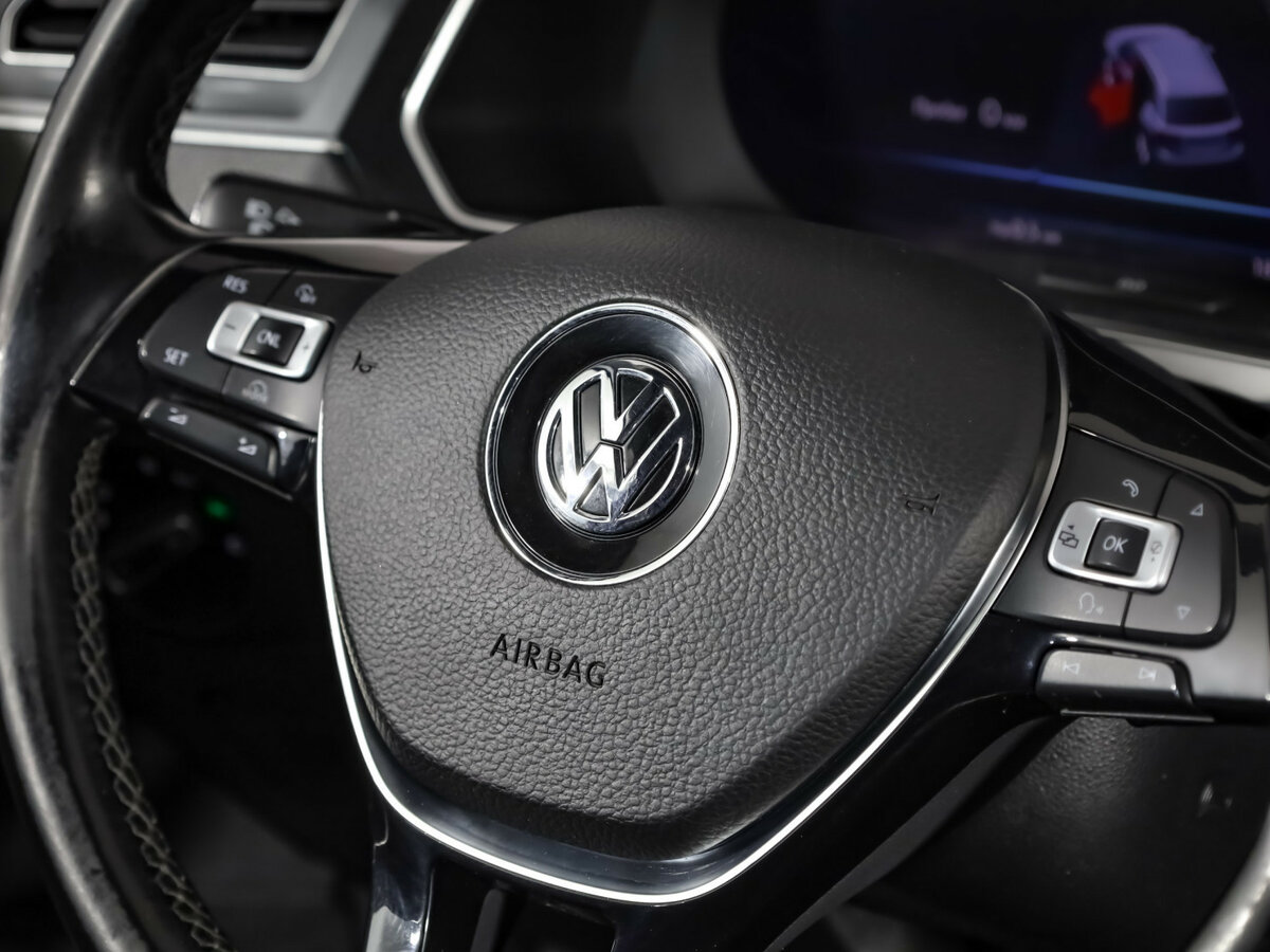 Купить Volkswagen Tiguan с пробегом. Фото: #8