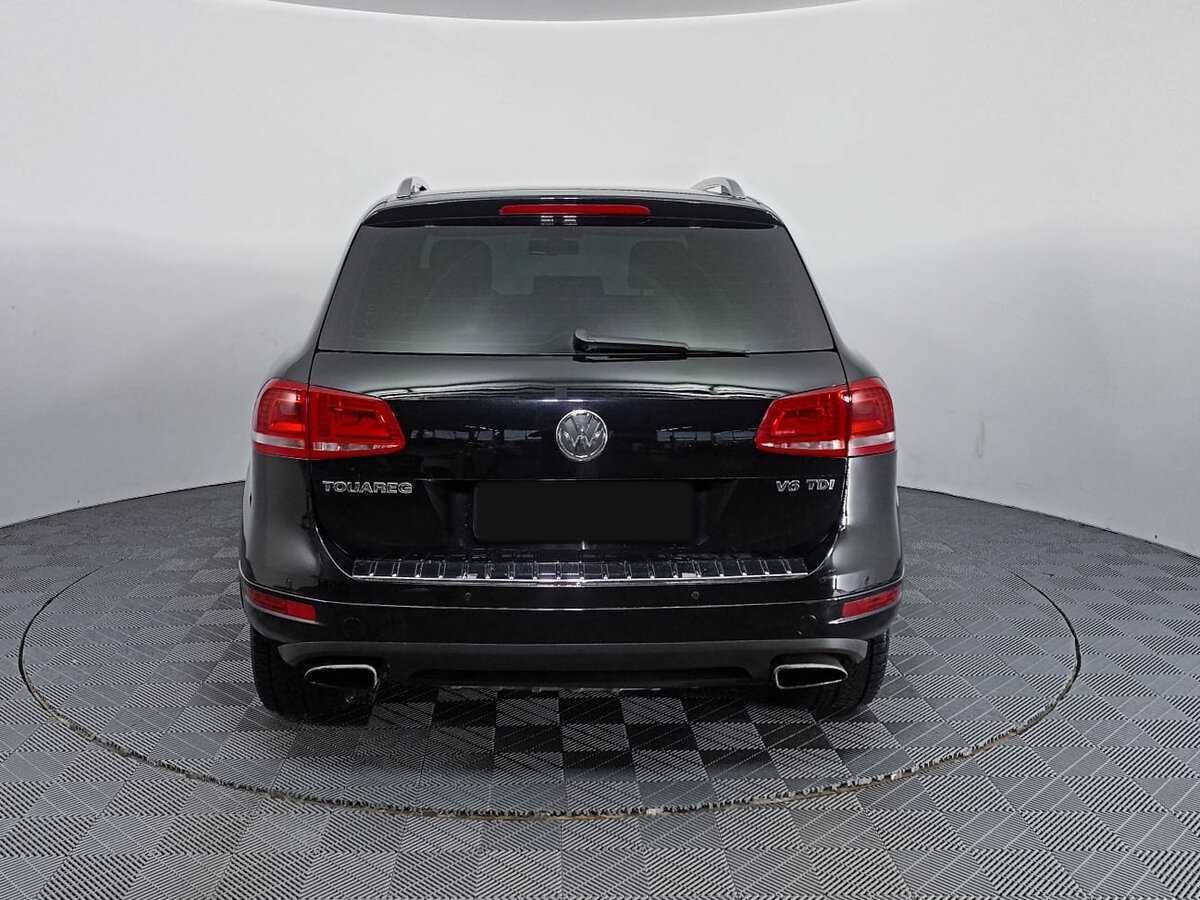 Купить Volkswagen Touareg с пробегом. Фото: #4