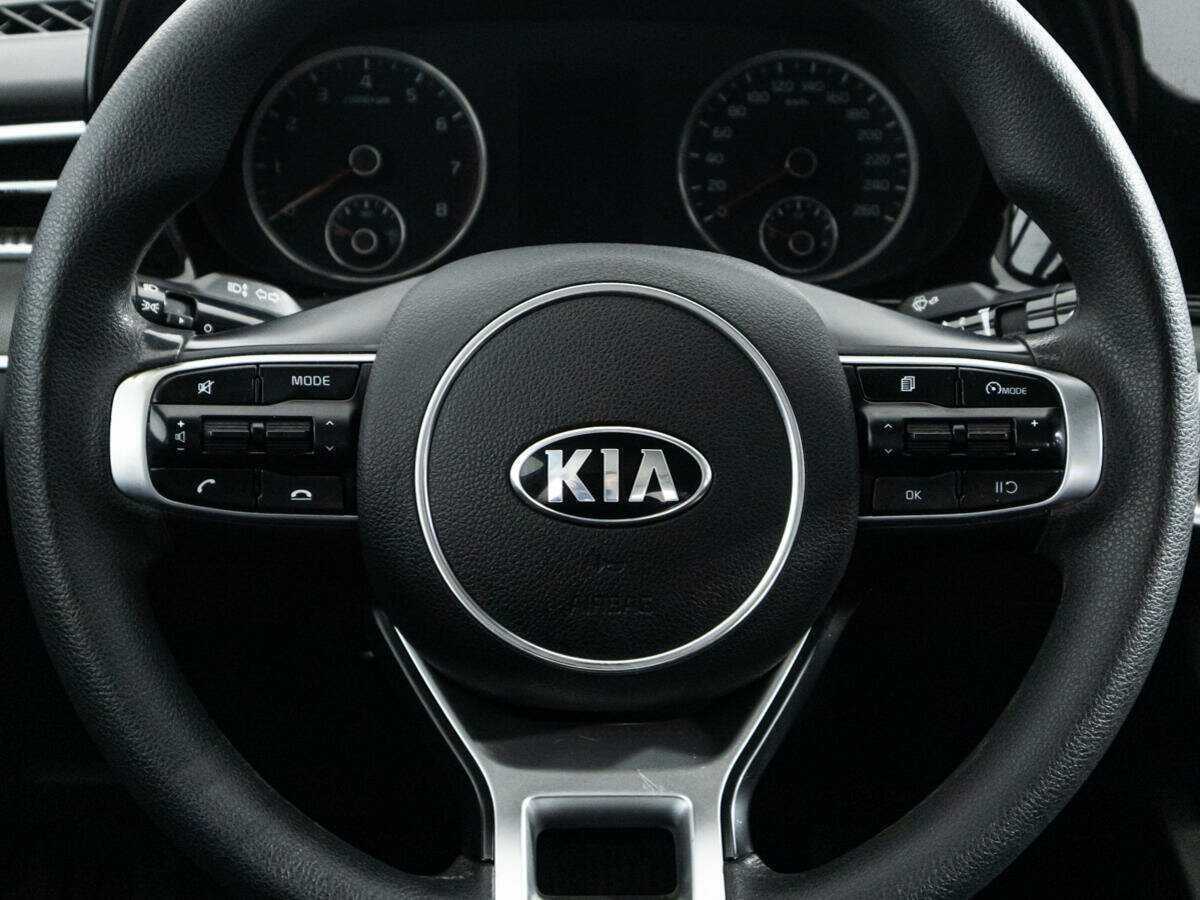 Купить Kia K5 с пробегом. Фото: #17