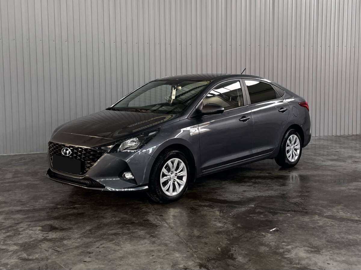 Купить Hyundai Solaris с пробегом. Посмотреть фото