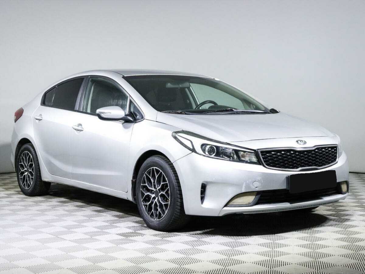 Купить Kia Cerato с пробегом. Фото: #2