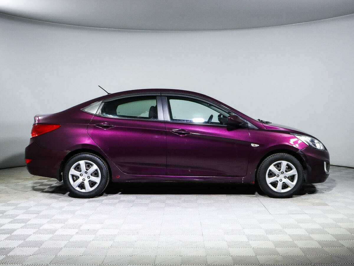 Купить Hyundai Solaris с пробегом. Фото: #3