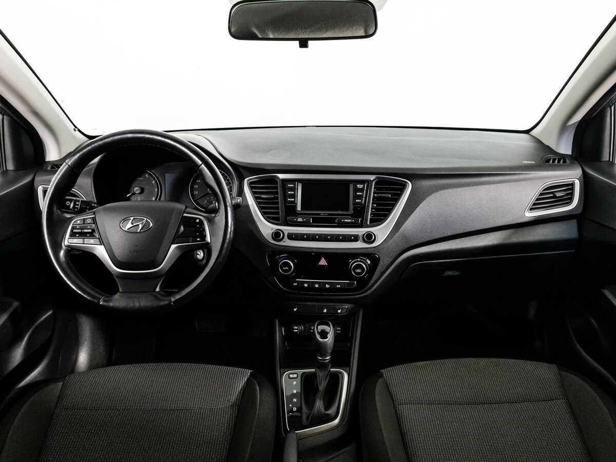 Купить Hyundai Solaris с пробегом. Фото: #7