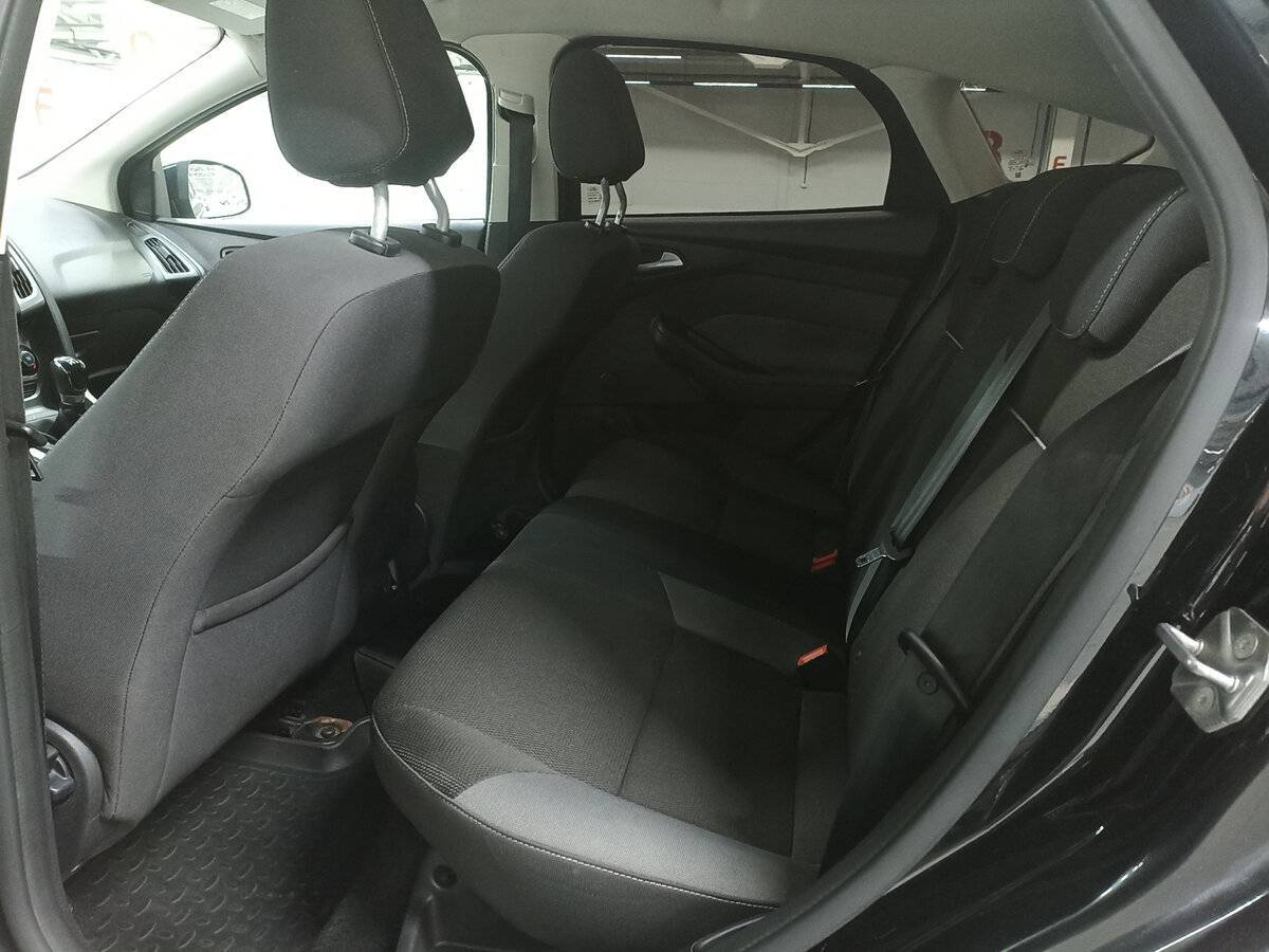 Купить Ford Focus с пробегом. Фото: #10