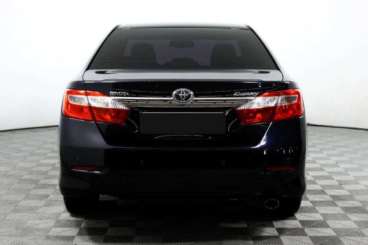 Купить Toyota Camry с пробегом. Фото: #5