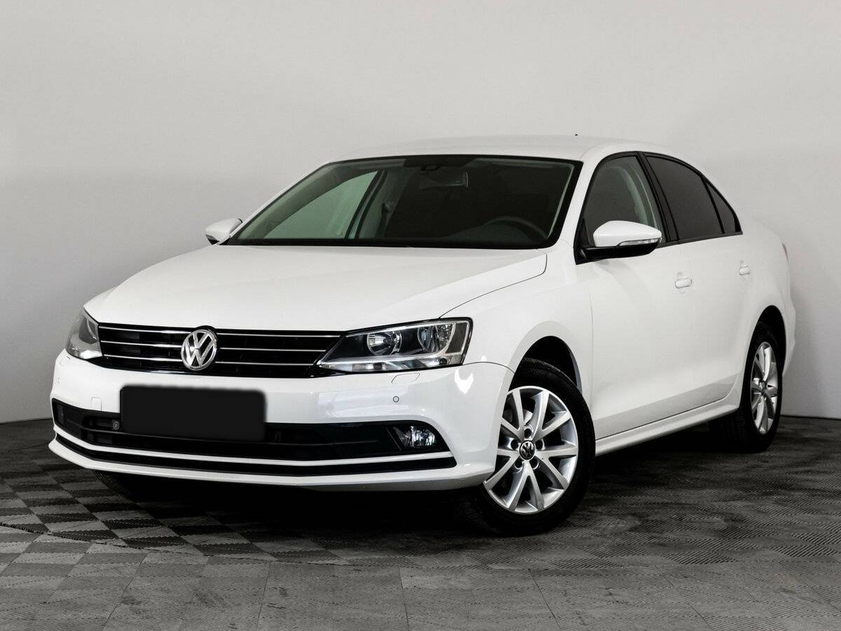 Купить Volkswagen Jetta с пробегом. Посмотреть фото