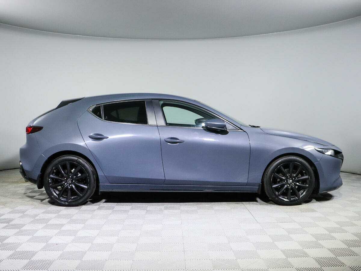 Купить Mazda 3 с пробегом. Фото: #3