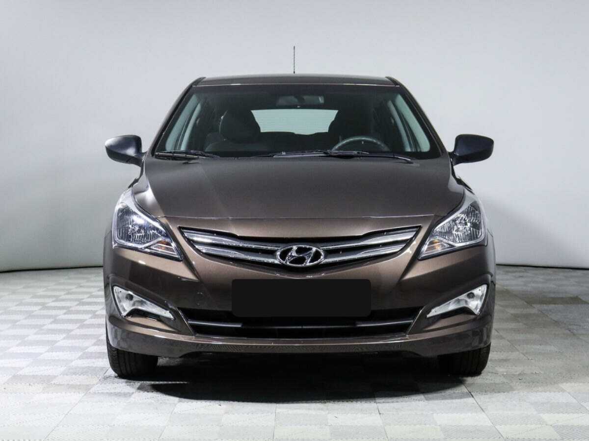 Купить Hyundai Solaris с пробегом. Фото: #1