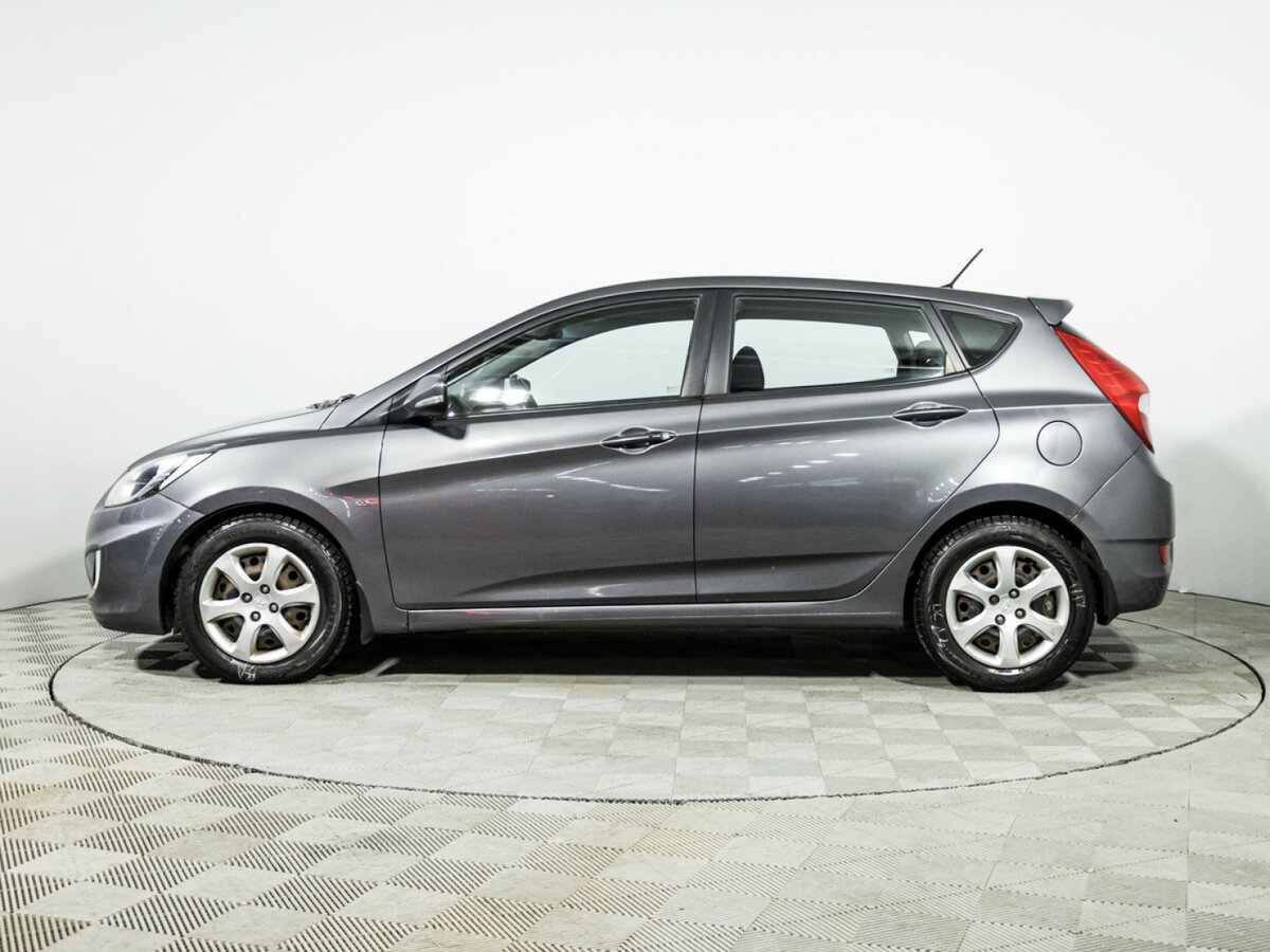 Купить Hyundai Solaris с пробегом. Фото: #7