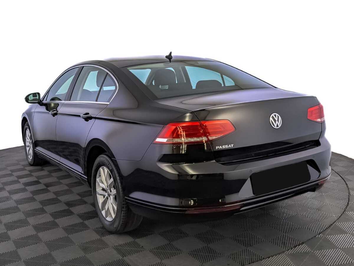 Купить Volkswagen Passat с пробегом. Фото: #6
