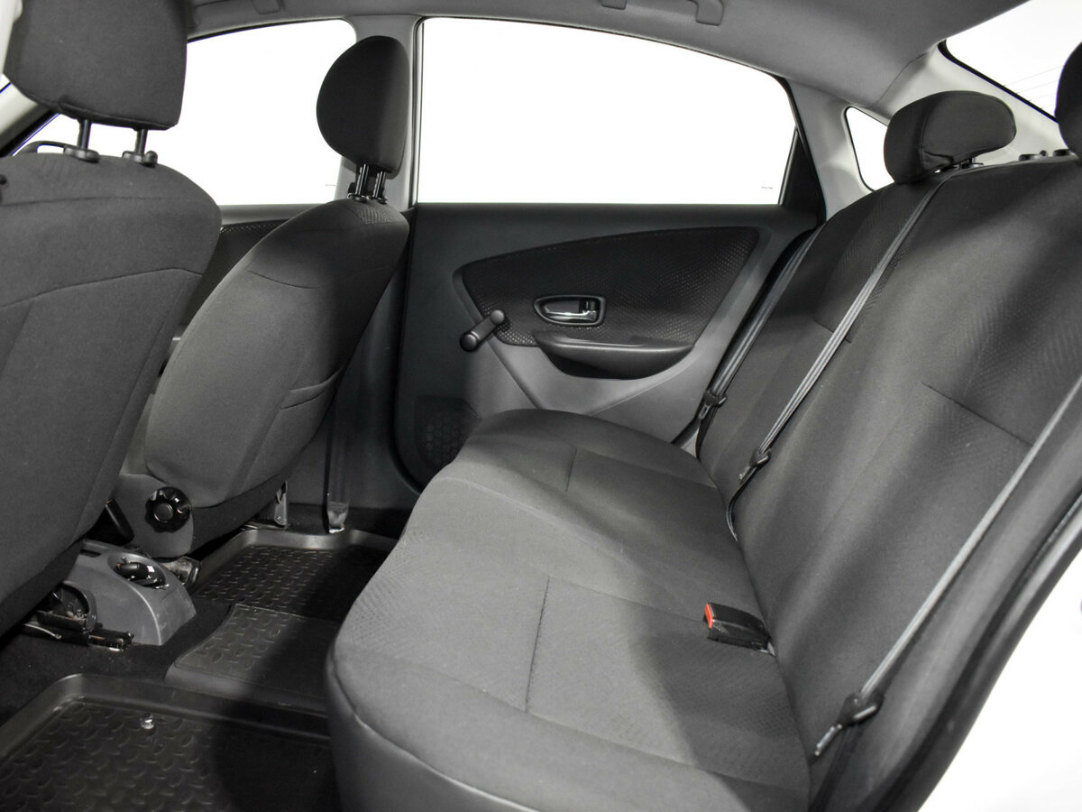 Купить Nissan Almera с пробегом. Фото: #9