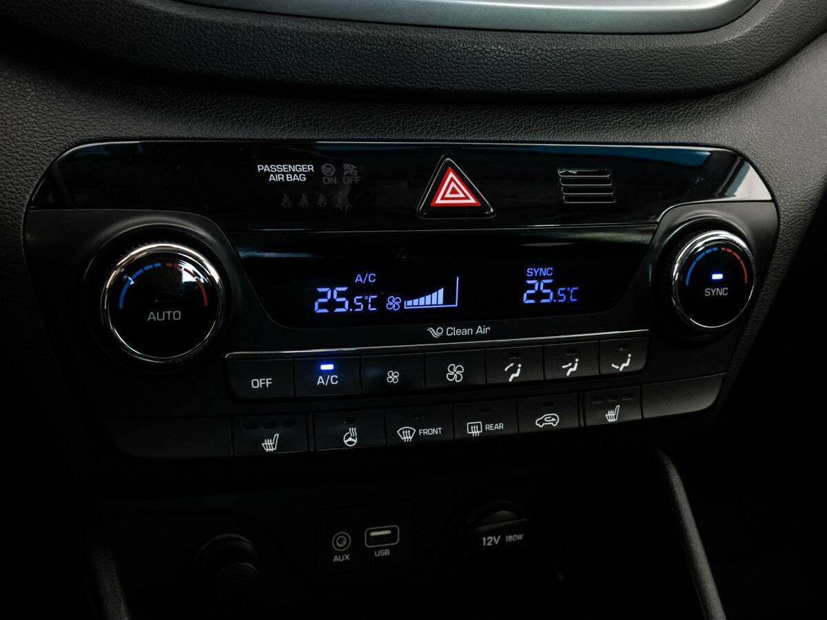Купить Hyundai Tucson с пробегом. Фото: #10