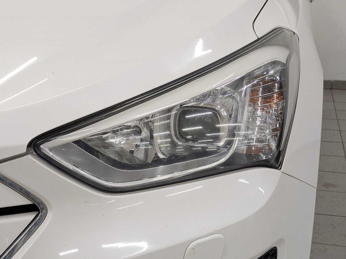 Купить Hyundai Santa Fe с пробегом. Фото: #10