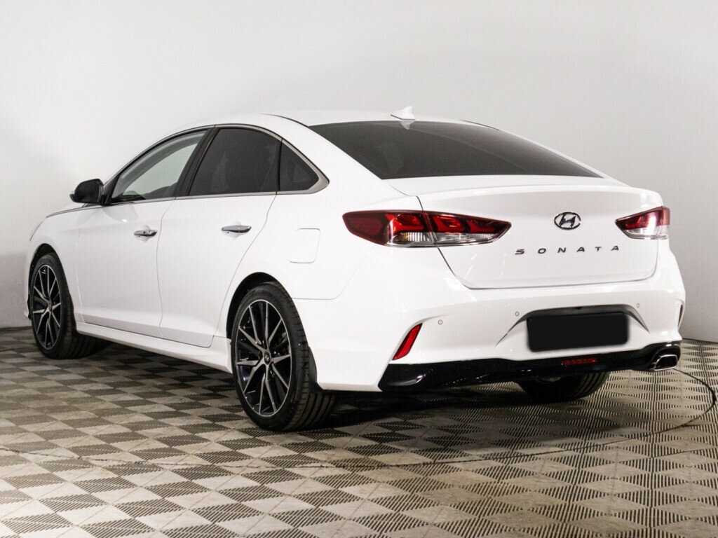 Купить Hyundai Sonata с пробегом. Фото: #6