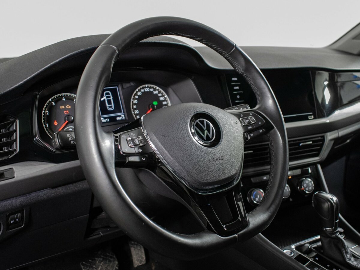 Купить Volkswagen Bora с пробегом. Фото: #9