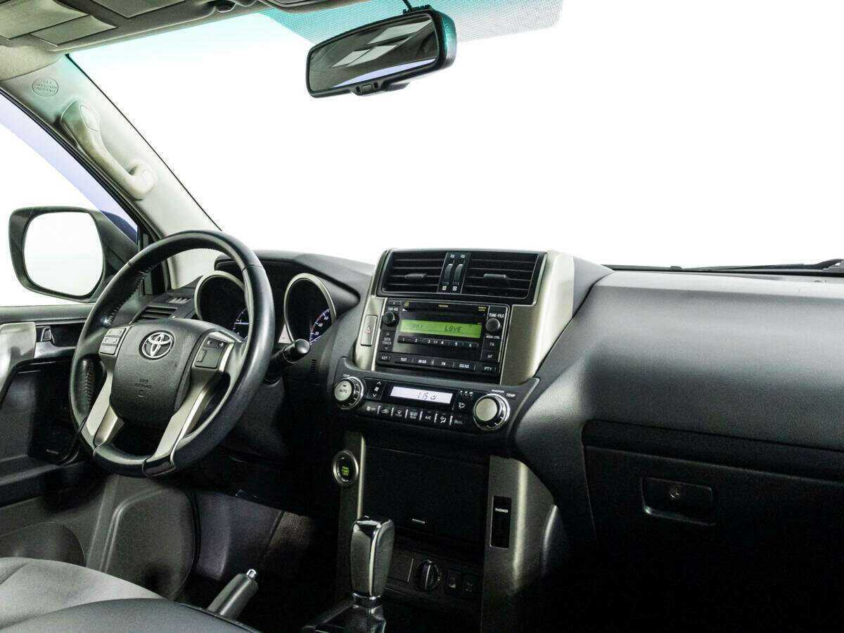 Купить Toyota Land Cruiser Prado с пробегом. Фото: #8