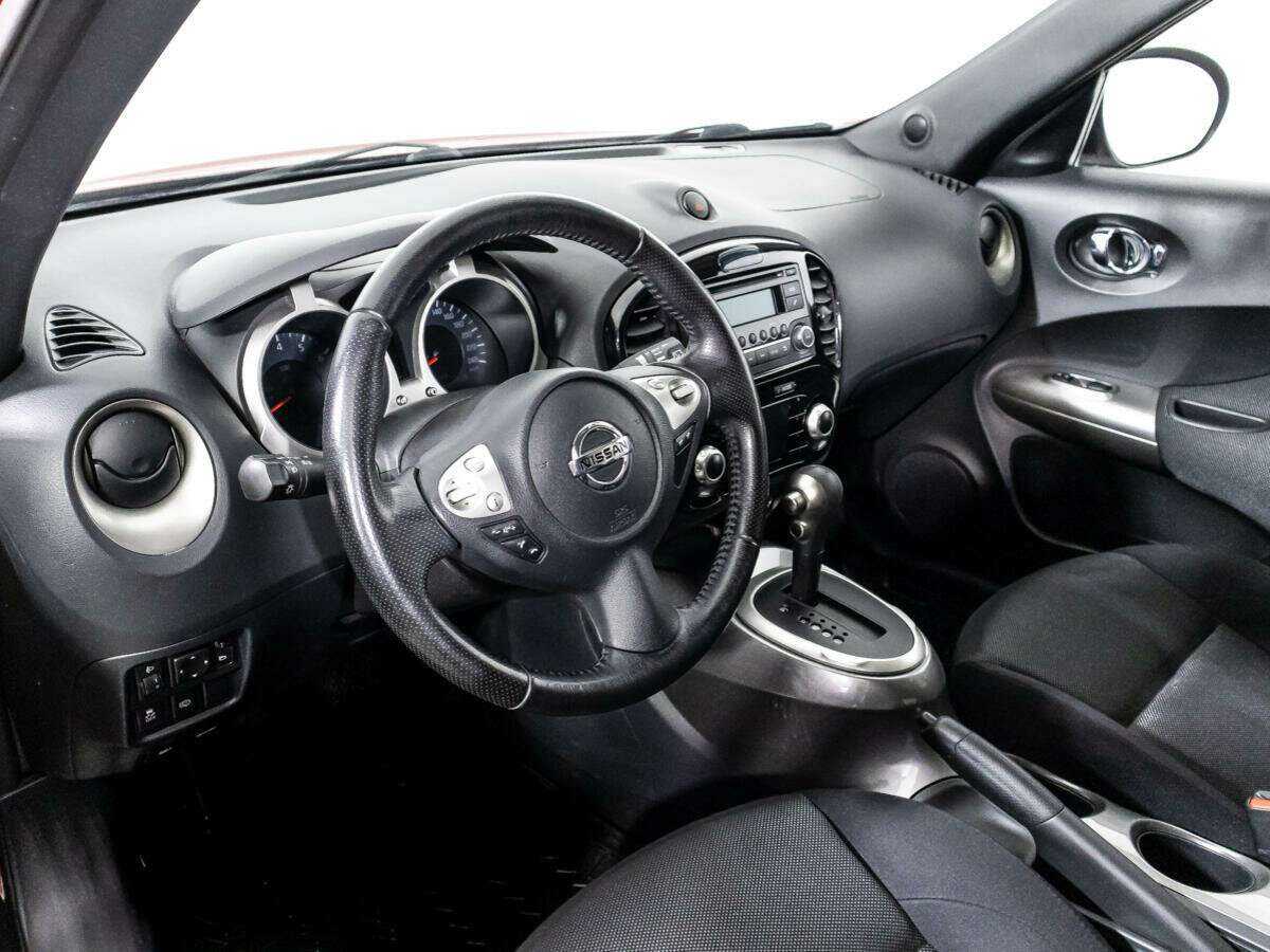 Купить Nissan Juke с пробегом. Фото: #10