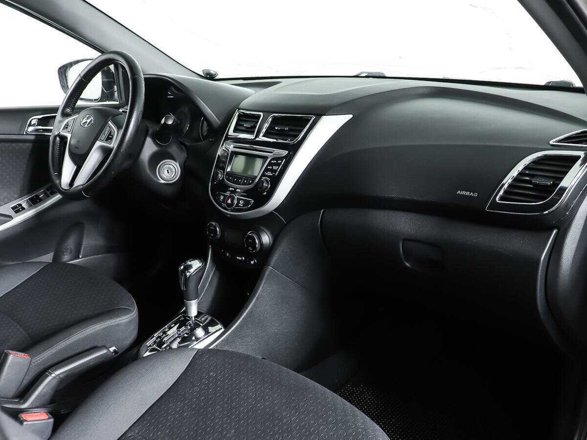 Купить Hyundai Solaris с пробегом. Фото: #7