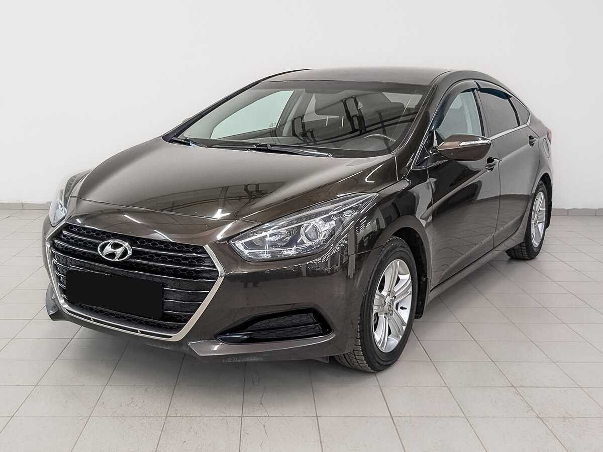 Купить Hyundai i40 с пробегом. Посмотреть фото