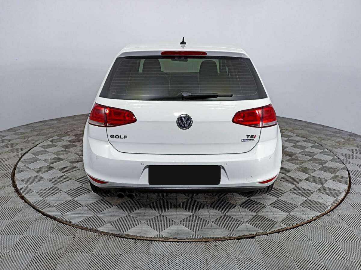 Купить Volkswagen Golf с пробегом. Фото: #5