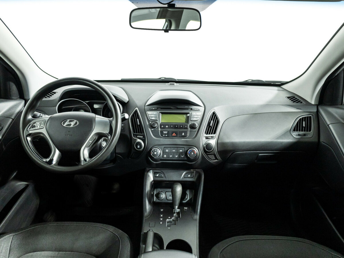 Купить Hyundai ix35 с пробегом. Фото: #12