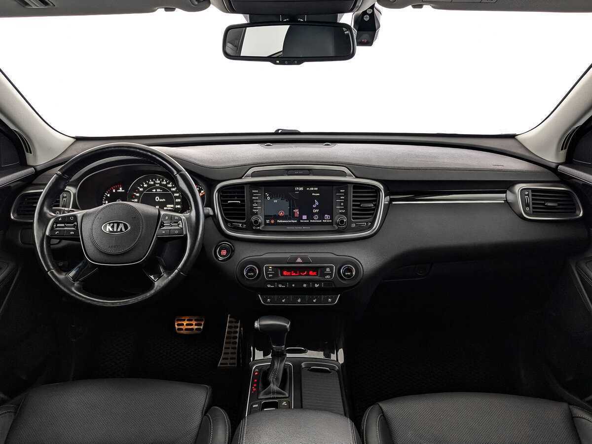 Купить Kia Sorento с пробегом. Фото: #9