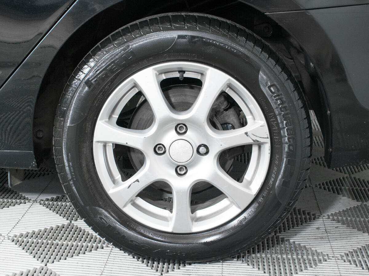 Купить Hyundai Solaris с пробегом. Фото: #15